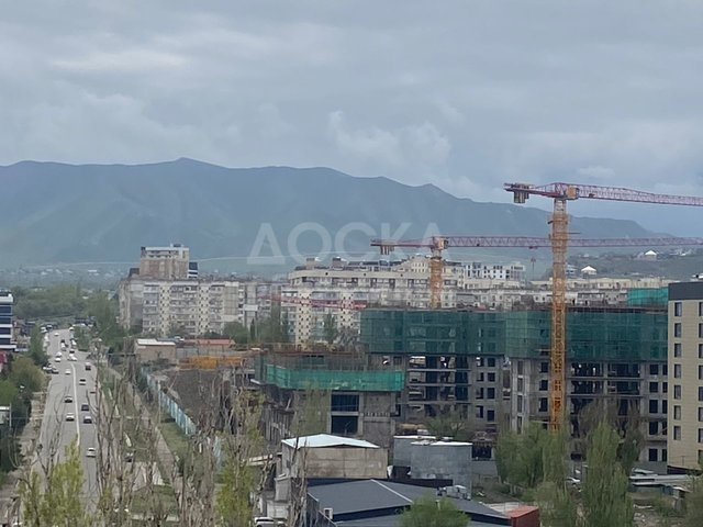 Продаю 2-комнатную квартиру, ПСО. ЖК Дастан Сити. 11 микрорайон.