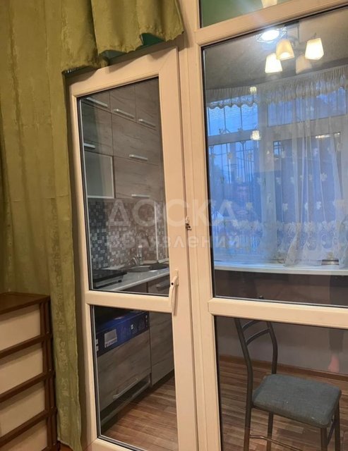 Сдаю 1-комнатную квартиру, этаж 1/1, нижний аларча.