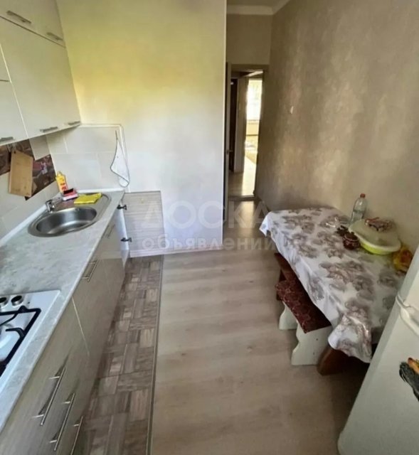 Сдаю 2-комнатную квартиру, этаж 4/5, 11мкр.