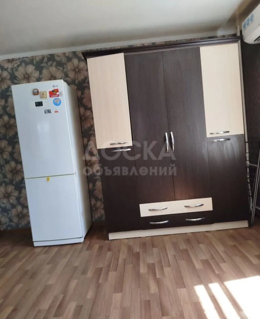 Сдаю 1-комнатную квартиру, Азия Молл.