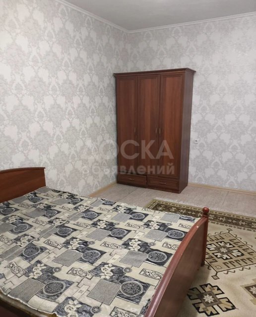 Сдаю 1-комнатную квартиру, Джал.