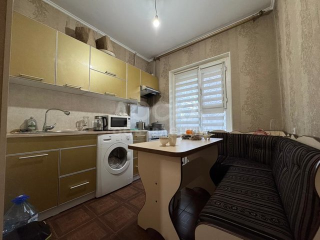 Продаю 2-комнатную квартиру, Продаю 2 ком.кв. ул.Московская/ул.Уметалиева, Большой двор..