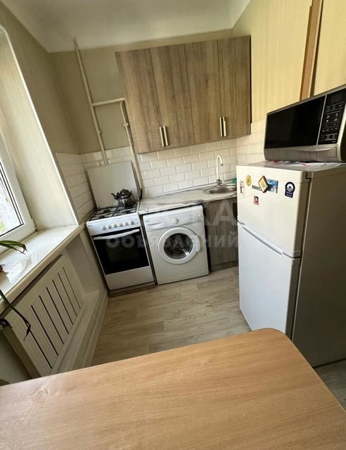 Сдаю 1-комнатную квартиру, золотой квадрат.