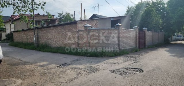 Продаю дом, 5 сот., кирпич, Ахунбаева / Бакаева ( Сухомлинова 94/2).
