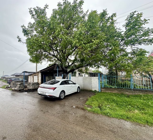 Продаю участок, под строительство жилого дома, 8 соток, село Арашан.