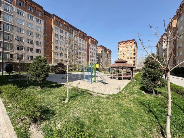 Продаю 2-комнатную квартиру