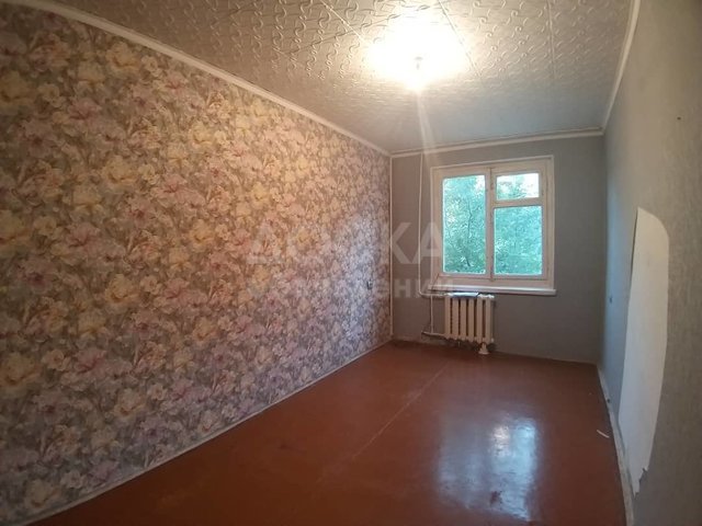 Продаю 2-комнатную квартиру, мкр. К,Жар.