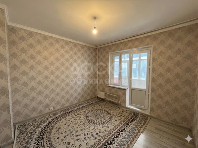 Продаю 2-комнатную квартиру, Восток 5.