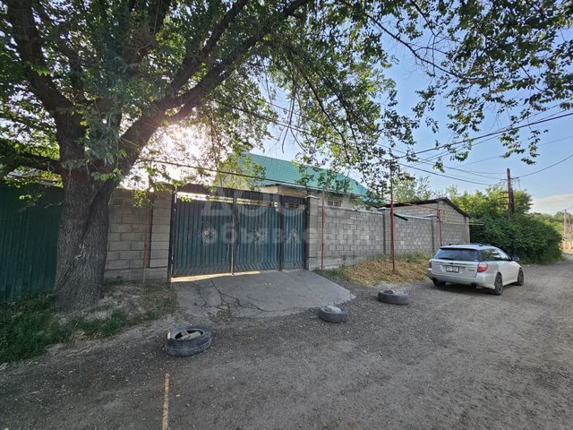 Продаю дом, 4 сот., кирпич, р-н Кудайберген.