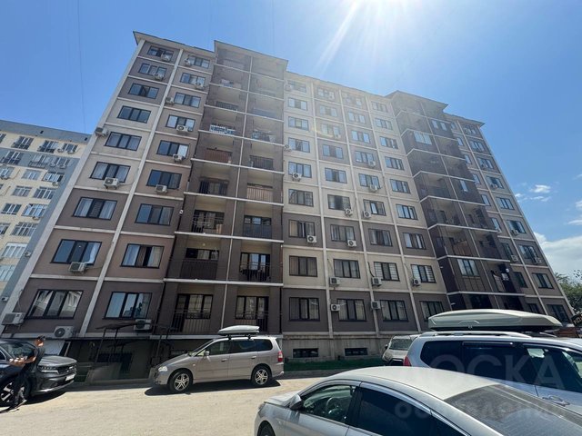 Продаю помещение свободного назначения, Садырбаева 1/9.