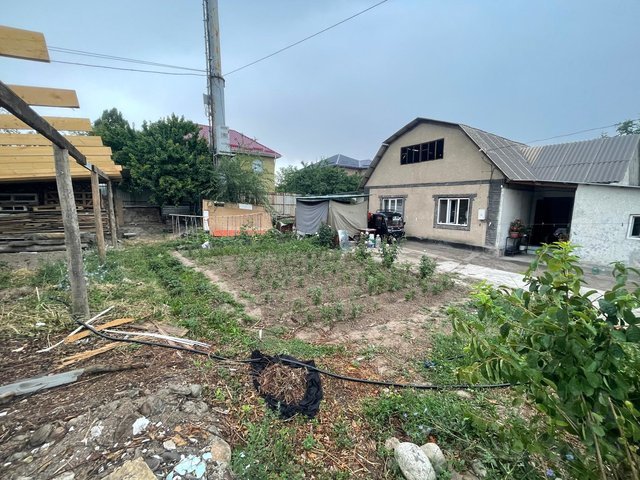 Продаю дом, 4 сот., саман, ж/м Арча Бешик.