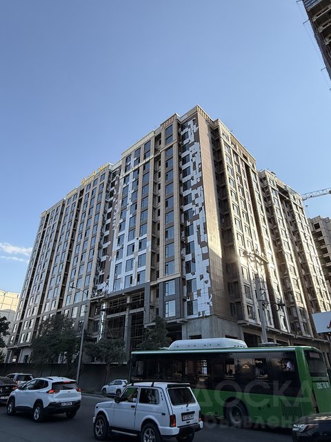 Продаю 3-комнатную квартиру, Медеров / 7 Апреля (мкрн Кок-Жар).