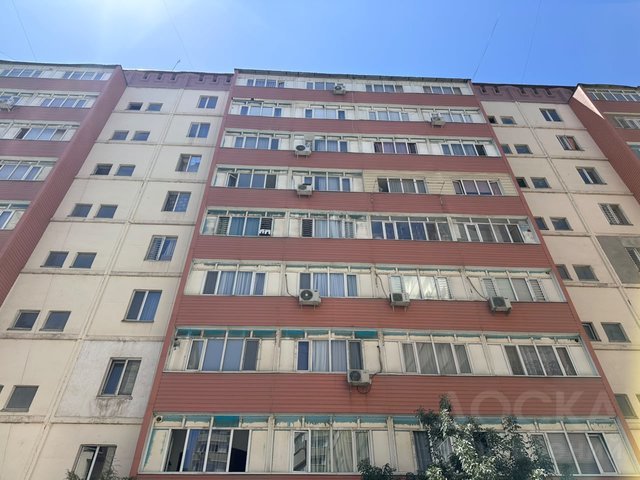 Продаю 3-комнатную квартиру, улан 2 2/24.